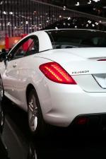 Peugeot 308 CC 2009 года